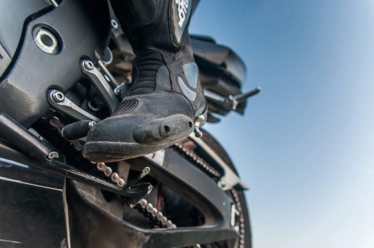 Beginner's Guide To Shifting Gears On A Motorcycle