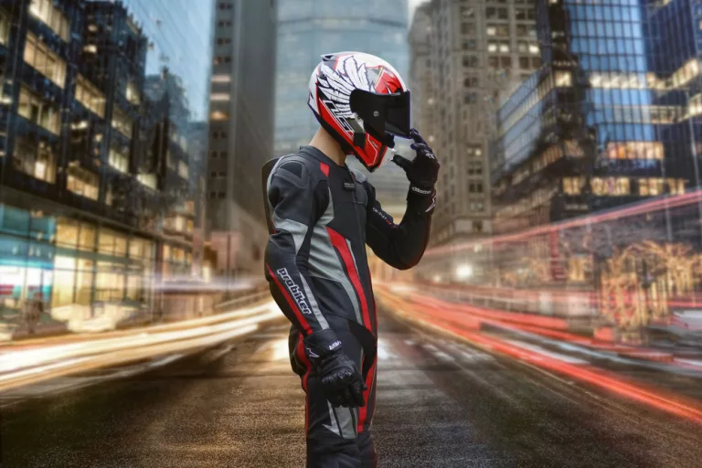 Safety First: Essential Gear for Sportbike Riding